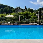 Feli - Panoramic Pool View In *