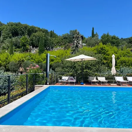 Feli - Panoramic Pool View In Gardone Riviera