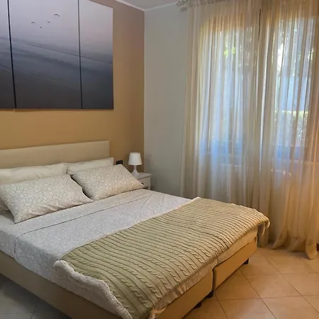 Feli - Panoramic Pool View In Apartman